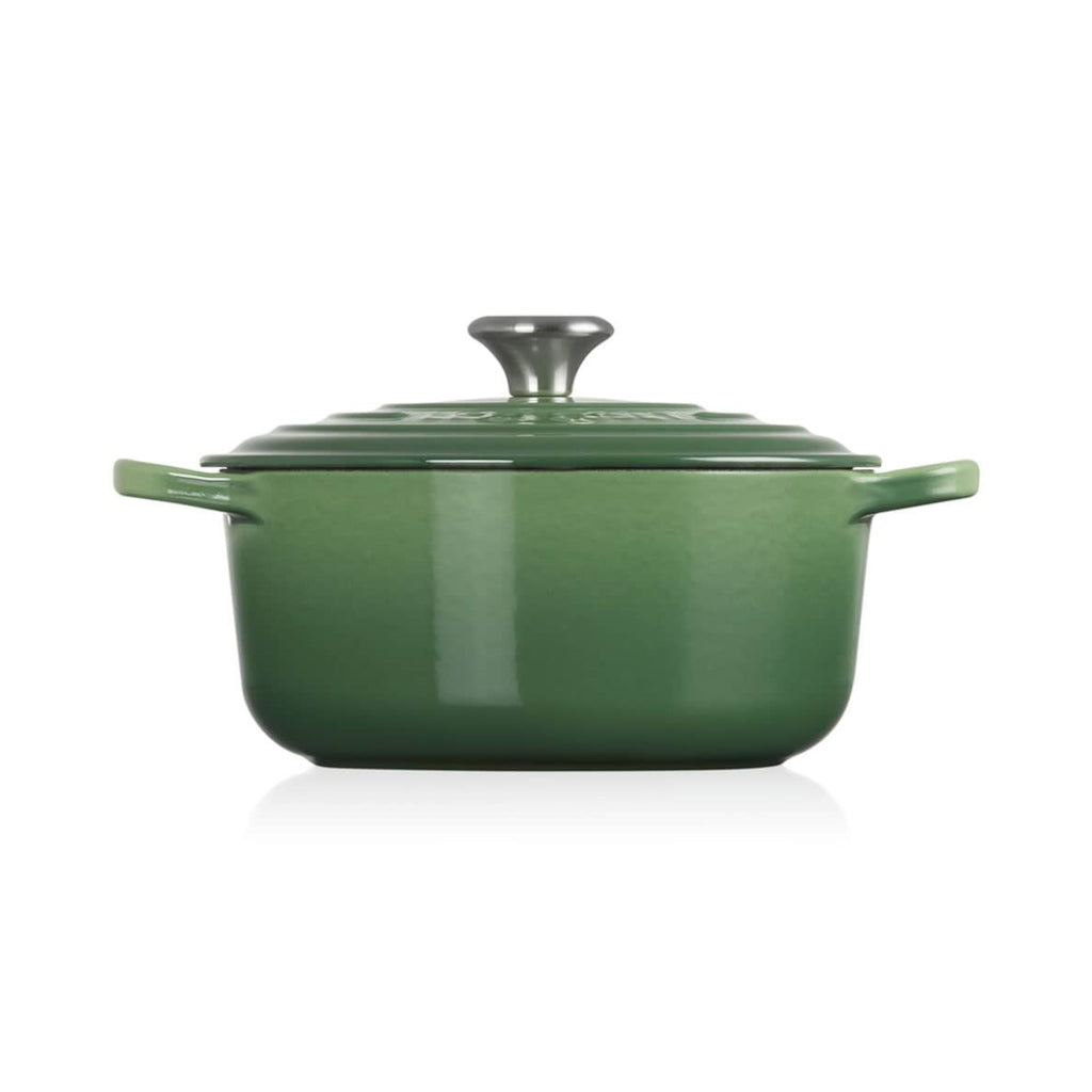 Le Creuset Signature Cast Iron Round Casserole Bamboo Green 28cm (6.7L) | Minimax