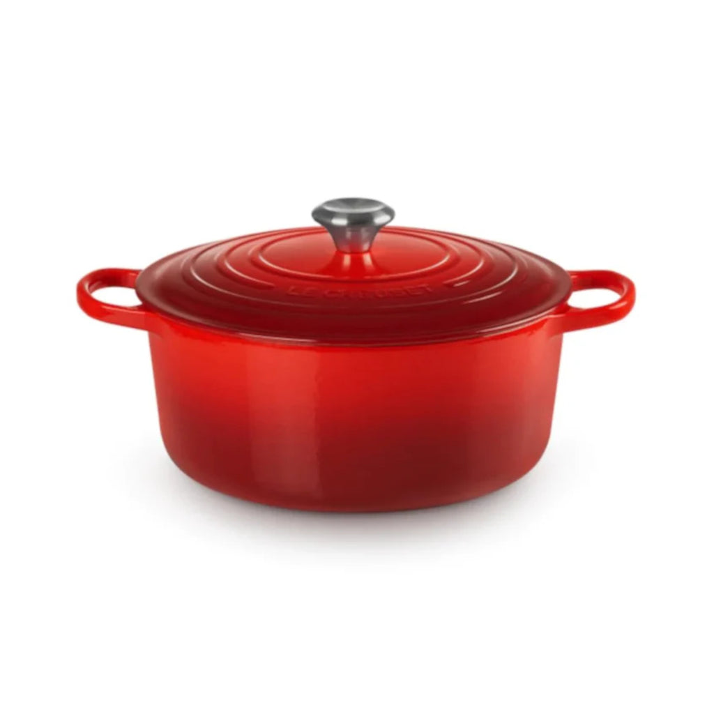 Le Creuset Signature Cast Iron Round Casserole Cerise 28cm (6.7L) | Minimax