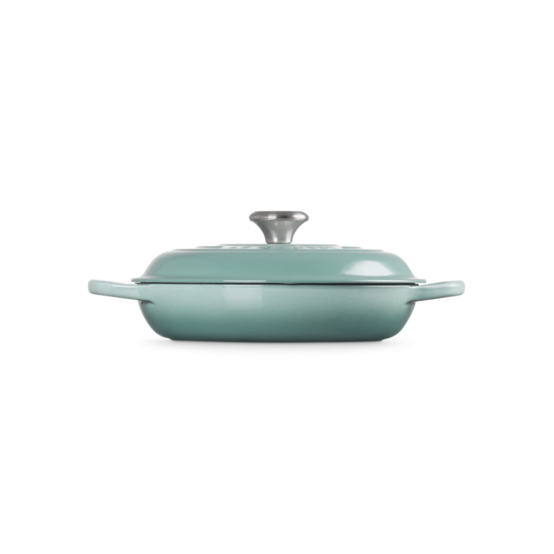 Le Creuset Signature Shallow Casserole Sage 26cm | Minimax